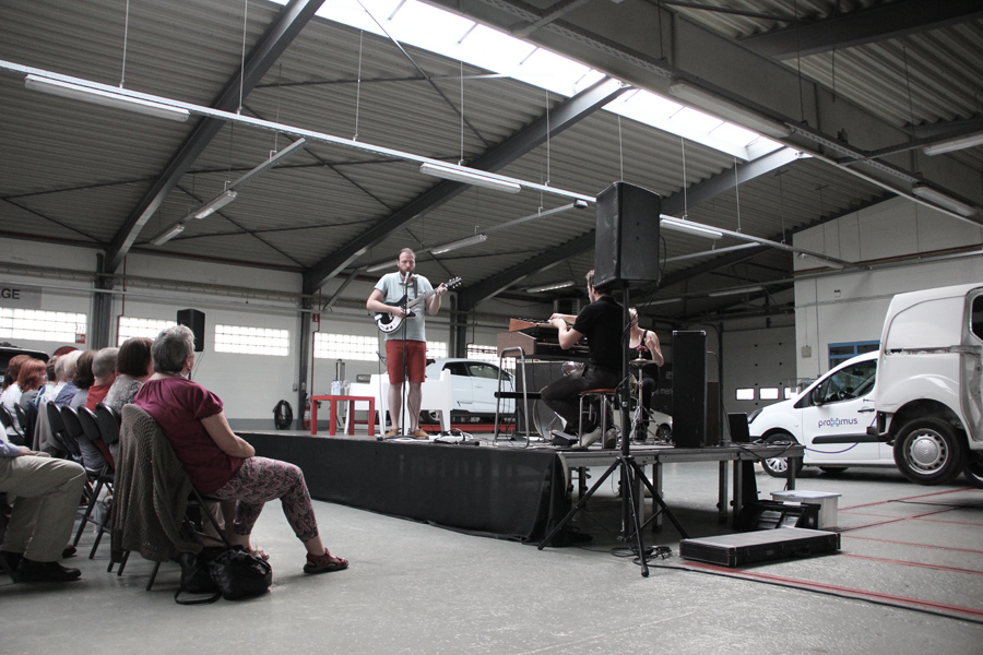 Toni Uranio e la sua orchestra: una rivelazione! - 29 augustus 2015 - foto: Raf Bergans