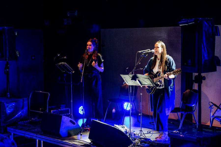 ZiZ 2021 Bilzen / Lotte Dodion en Annelies Van Dinter brengen Patti Smith © Boumediene Belbachir