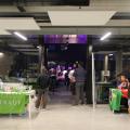 Intussen wordt binnen de receptie voorbereid door Oxfam Wereldwinkel... - 15 augustus 2016 - foto: Raf Bergans